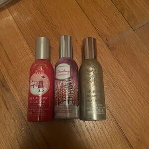 Bath & Body Works Festive room sprays Set price firm
